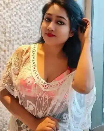 Escort Loni